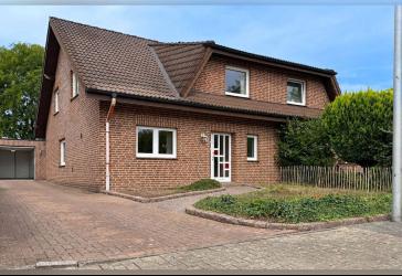 Nutzen Sie das Potenzial - Doppelhaushälfte mit Garage in gefragter Wohnlage von Borken