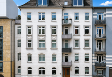 SELTEN: 178 m² Freiheit für Wohnen & Arbeiten in Winterhude