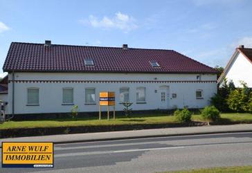 Wohnen auf dem Lande, Bauernhaus in Suckow