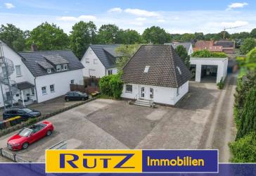 Ganderkesee-Hoykenkamp | Renovierungsbedürftiges Einfamilienhaus mit großer Halle in guter Anbindung