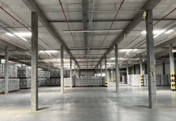 Verwirklichen Sie Ihren Logistiktraum im Herzen von Zossen - Logistikhalle/Bürofläche ab sofort
