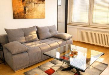Charmantes, möbliertes Apartment in Toplage von Düsseldorf-Derendorf - provisionsfrei
