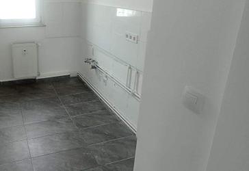 4 Zimmer Wohnung mit Balkon