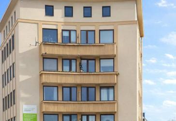 AnzeigeRenovierte ,attraktive große 3 ZBK mit Weitblick