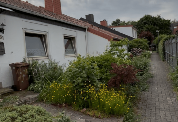 Sanierungsbedürftiges Reihenendhaus in Osnabrück-Schinkel-Ost