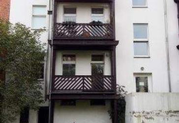 schöne helle 2-Raum-Wohnung mit Balkon im Herzen von Dessau-Nord – Zentral gelegen im stilvollen Altbau
