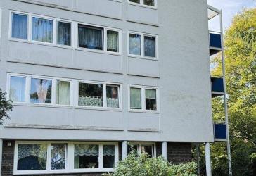 Kirchrode am Tiergarten: renovierte 3-Zimmer-Wohnung mit sonnigem Balkon und Stellplatz OHNE MAKLER
