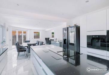 Familienfreundlich mit Stil - Moderne Doppelhaushälfte mit viel Platz zum Leben!