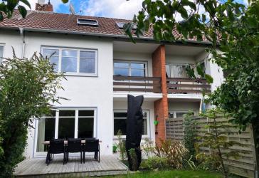 Fachgerecht saniertes Reihenmittelhaus in attraktiver Lage von Lilienthal-Butendiek