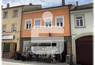 Modernisiertes Stadthaus als Kapitalanlage oder zum Selbstbezug