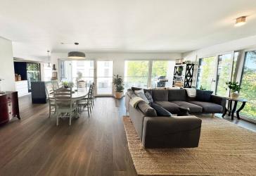 Moderne 5,5-Zimmer-Wohnung im Seepark