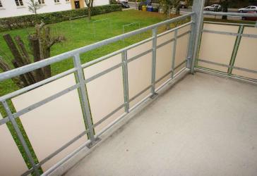 Wohnen am Heimgarten / Bad mit Fenster + Wanne - frei ab 1.10.26