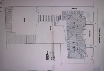 Charmantes Grundstück mit vielseitiger Remise und Ausbaupotenzial