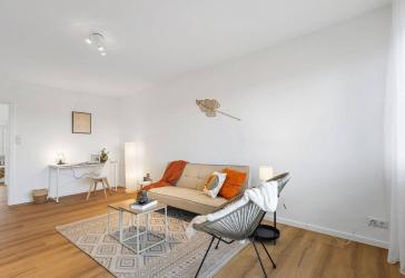 Sofort einziehen! Helle, lichtdurchflutete und modernisierte 3,5-Zi. Wohnung im inneren Westen