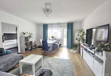 !! Top renoviert !! Schicke 2-Zimmer-Wohnung mit Charme !!