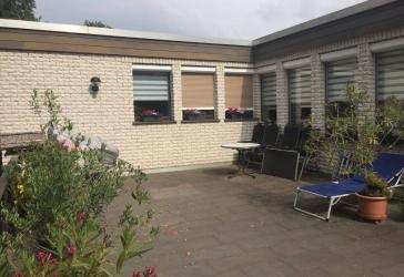 Bungalow in Wasserlage mit eigenem Steg