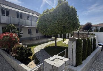 Außergewöhnliches Architektenhaus mit Loft-Charakter und hochwertigem Wohnkonzept auf drei Ebenen