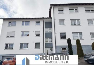 4,5-Zimmer-Wohnung mit Balkon und Garage in sonniger Lage von Ebingen