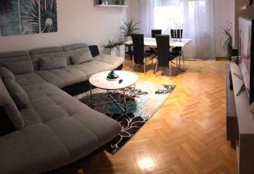 2,5 Zimmer Wohnung m. Balkon, Garage in Metzingen, provisionsfrei