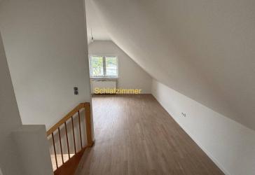 Erstbezug - Frisch sanierte 3,5 Maisonettewohnung mit ca. 75 m²