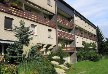 Top geschnittene Maisonettwohnung mit SW-Balkon und Garage in gefragter Lage von Moers-Repelen
