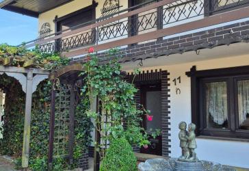 Charmantes Wohnhaus mit Werkstatt und Scheune sowie Lagerräume im Zentrum von Bubach, Hunsrück