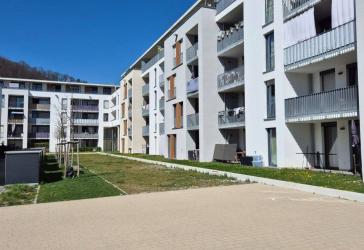 *WIR SCHENKEN IHNEN 3 NETTOKALTMIETEN* schöne 5 Zimmerwohnung in Esslingen