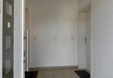 2 Zimmer-Wohnung mit großem Balkon und XXL-Garage - ideal für Eigennutzer und Kapitalanleger