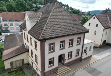Vorschaubild Mehrfamilienhaus