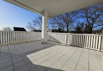 Sonnige und großzügige 3 Zimmer-ETW mit großem Balkon im Godelsberg