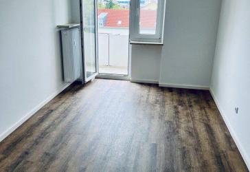 Germering - helle, großzügige 4 Zimmer Wohnung