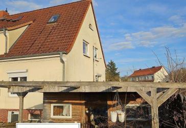 Vorschaubild Reihenendhaus