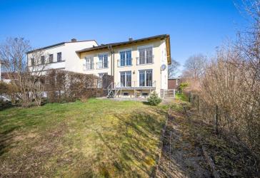 Vorschaubild Reihenendhaus