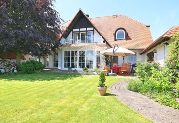 Hier wohnt das Besondere: ein Zuhause mit Herz in traumhafter Feldrandlage