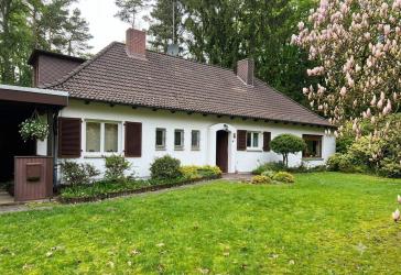 ??? Provisionsfrei: Traumanwesen auf 5.000 m² Waldgrundstück inkl. Anliegerwohnung