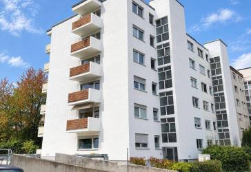 Modernisiertes 18er MFH in top Lage Regensburg Westenviertel - 12 Wohnungen zur Neuvermietung!