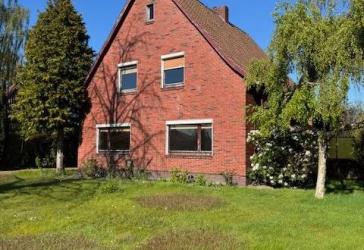 Einfamilien zu verkaufen Bockhorn Zentrum (sanierungsbedürftig)