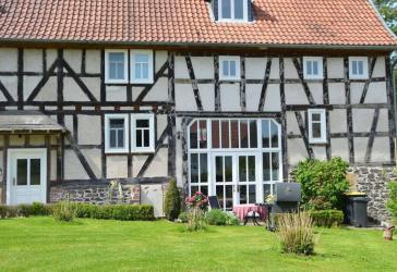 DENKMALPERLE IM VOGELSBERG - DIREKT AM BACH