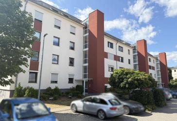Attraktive 3 Zimmer Wohnung im beliebten Colemanpark Gelnhausen mit Loggia und EBK