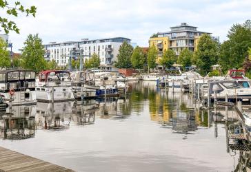 Vermietete Eigentumswohnung - Kapitalanlage mit laufenden Mieteinnahmen am Yachthafen in Hennigsdorf