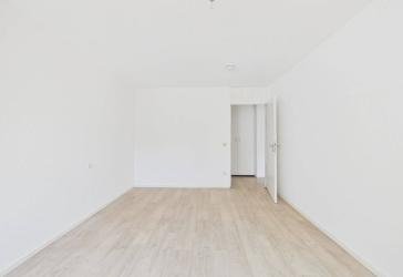 Gepflegte 2-Zimmer-Wohnung in Konstanz mit Balkon, Aufzug und Tiefgaragenstellplatz