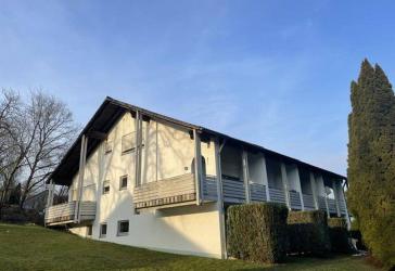 Mehrfamilienhaus mit Wertsteigerungspotenzial in hervorragender Lage