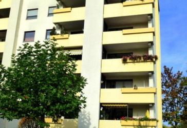 100 m² | Provisionsfrei | Dachgeschoßwohnung | Weitsicht über Felder und Wiesen