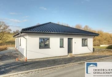 Erstbezug! Neubau! Bungalow! Wohnen in der Verbandsgemeinde Hachenburg!
