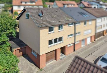 Sanierungsobjekt mit Perspektive - Doppelhaushälfte in gefragter Wohnlage