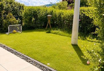 Provisionsfrei: 4-Zimmer Wohnung mit großer Sonnenterrasse & Garten