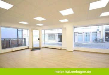 Gewerbefläche für Büro, Lager oder Laden am Rathausplatz