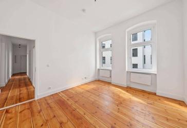 Erstbezug nach Sanierung: Hochwertige 2-Zi. Altbau Whg. im Herzen Kreuzbergs