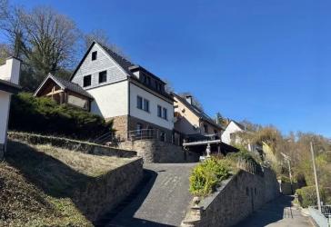 Idyllische Hanglage trifft Gestaltungsspielraum - Ihr neues Zuhause in Bad Münstereifel