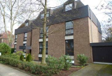 Köln-Marienburg - Luxuriöse 5-Zimmer- Maisonettewohnung mit großen Terrassen und privatem Garten